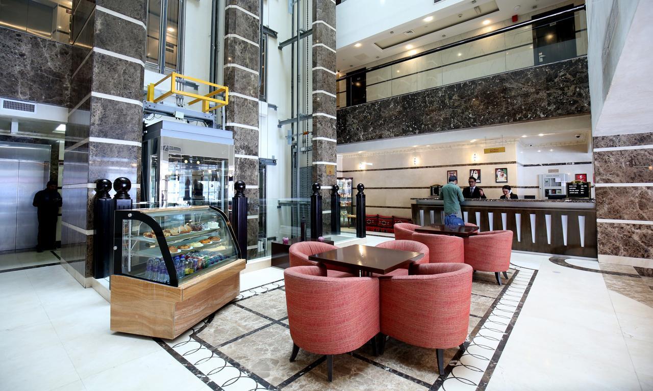 London Crown Hotel Дубай Екстериор снимка