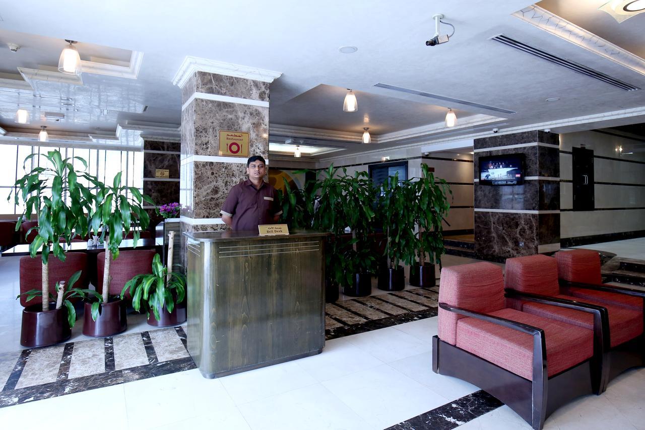 London Crown Hotel Дубай Екстериор снимка