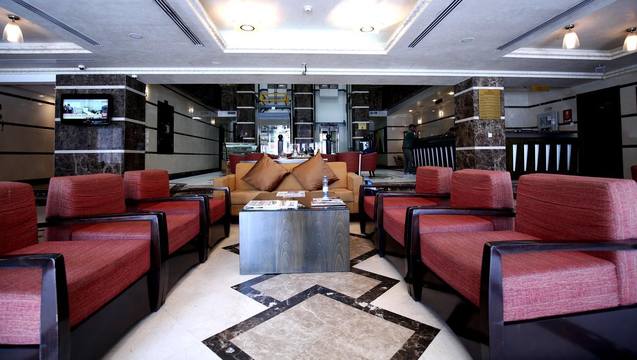 London Crown Hotel Дубай Екстериор снимка