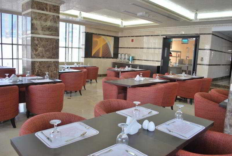 London Crown Hotel Дубай Екстериор снимка